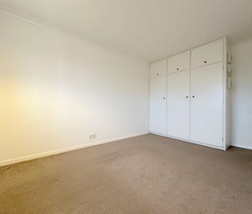 End of Terrace - Photo 3