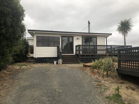 Otatara, 4 bedrooms, $650 pw - Photo 4