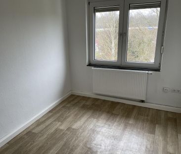 Neu im Angebot! Geräumige 3-Zimmerwohnung im 3.OG! - Foto 2