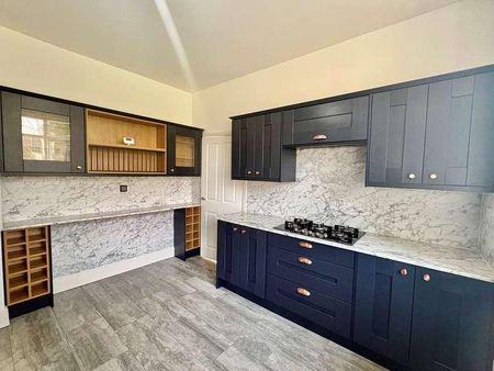 Barrs Road, Cradley Heath, B64 - Photo 5