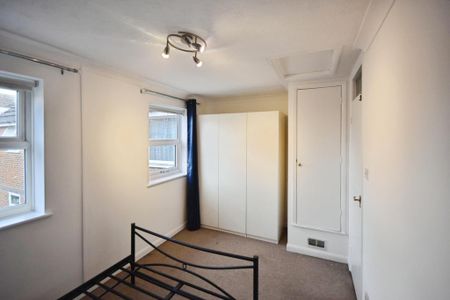 1 bedroom end of terrace house to rent - Photo 4