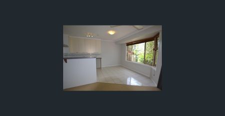 This comfortable 2-bedroom townhouse is in a perfect location - Photo 5