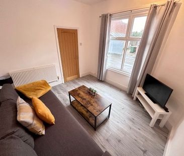 Springfield Road, Loughborough, LE12 - Photo 3