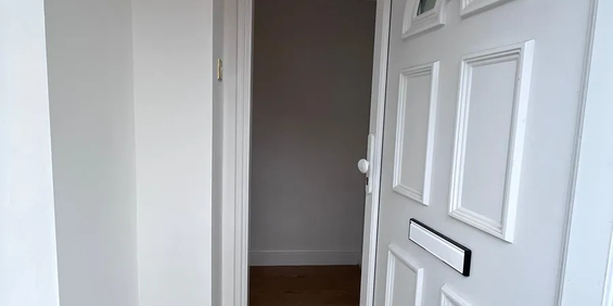 Bromhall Road - Photo 3