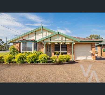1/151 Lake Road, Elermore Vale, NSW 2287 - Photo 4