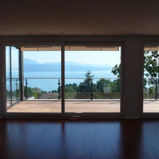 SPLENDIDE APPARTEMENT DE 4 PIECES AVEC VUE PANORAMIQUE A LUTRY - Foto 1