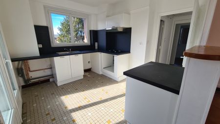 Location Appartement 4 pièces 76m² BRIVE LA GAILLARDE 19100 - Photo 5