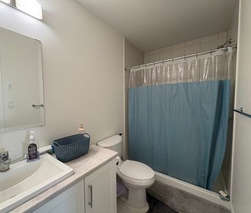 400 Buckthorn Dr, Kingston, ON K7P 0V6 - Photo 1