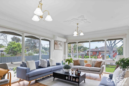 4 Averne Street, Cranbourne - Photo 2