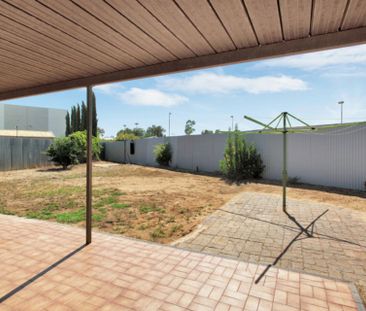 Well-Maintained 3-Bedroom Home - Photo 3