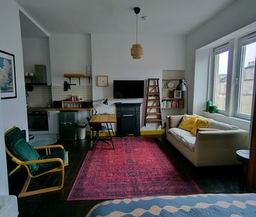 Studio Flat, Albert Street, EH7 - Photo 2