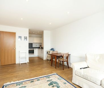 2 bedroom apartment to rent Perry Vale, London, SE23 - Photo 1