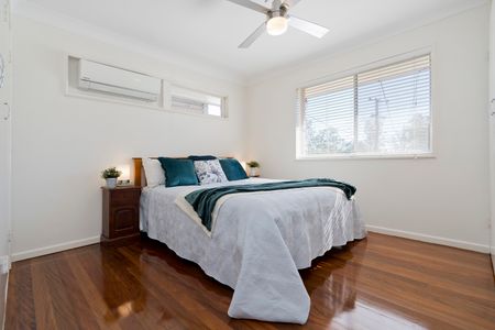 28 Keperra Street, Keperra QLD 4054 - House For Rent | Domain - Photo 3