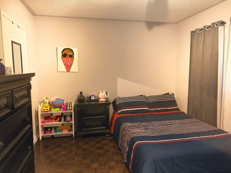 For Lease - 234 Waterbury Street, Caledon, Ontario - Photo 2