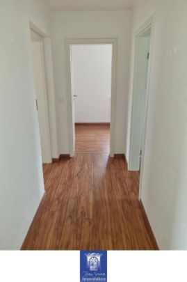 Idyllische und im Grünen gelegene Wohnung! Frisch und modern saniert! - Photo 1