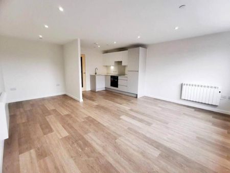 Studio to rent - Photo 2