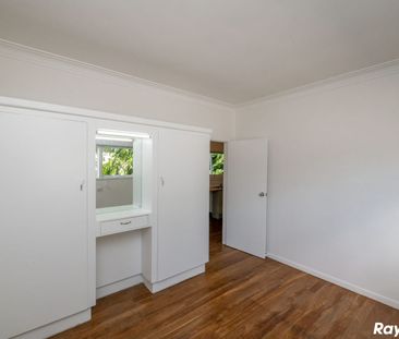 RENOVATED UNIT TWO MINUTES WALK TO LAKE!! - Photo 1