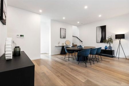 Stunning Family Haven in Elwood – Available 12 Jan 2026 - Photo 4