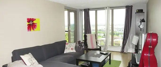 Penthouse Suite: Newly Renovated 2BDRM, 2-BTH with Panoramic Views | 2008 - 10149 Saskatchewan Dr NW, Edmonton - Photo 1