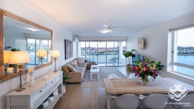 Goldsborough Place - Fully Furnished Serviced Apartments - Short & Long Term Accommodation Available! - Photo 1