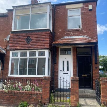 Birchington Avenue, South Shields - Photo 3