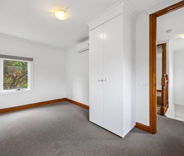 6/603 Main Road, Golden Point, Vic 3350 - Photo 2