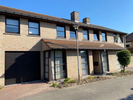 Appartement met 2 slaapkamers en garage te Koekelare - Photo 2