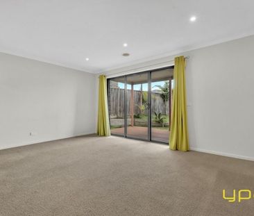 18 Majestic Drive, Officer - Photo 6