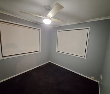 Great Family Sized Home with In-ground Pool! - Photo 5