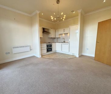 2 bedroom apartment to rent - Photo 2