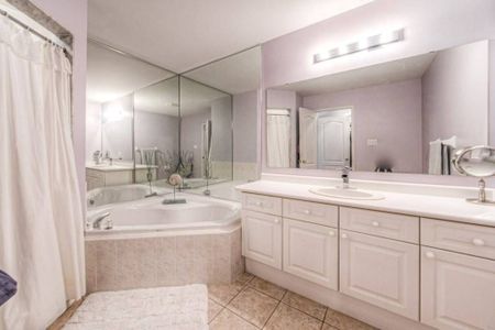 For Lease - 2096 Glenhampton Road, Oakville, Ontario - Photo 2