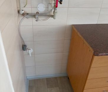 Pronájem bytu 1+kk, garsoniery 67 m², Hradec Králové - Fotografie 3