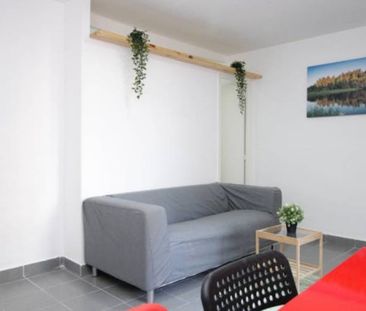 Carrer de Corretger, Barcelona, Catalonia 08003 - Photo 6