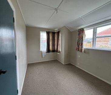 Levin - 3 Bedrooms - Photo 4