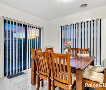 5 Bondi Parade, Point Cook, VIC 3030 - Photo 4