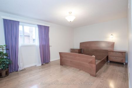 For Lease - 90 Carnival Court, Toronto, Ontario - Photo 2