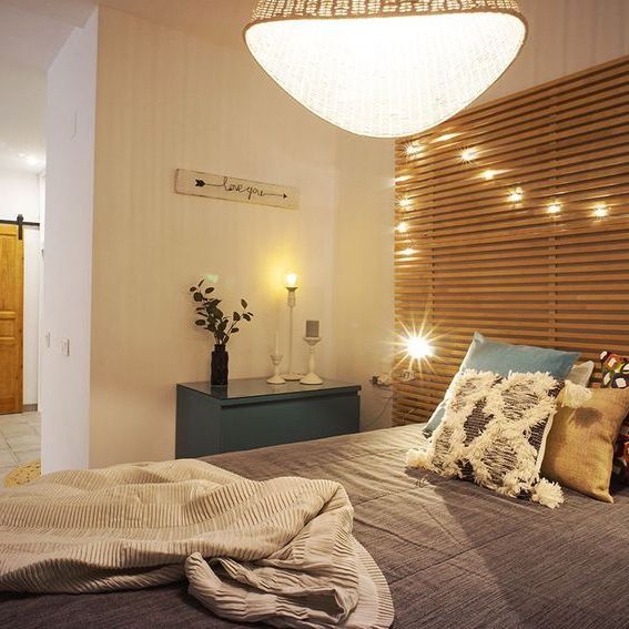 Alquiler de piso en Plaza de San Francisco - Photo 1