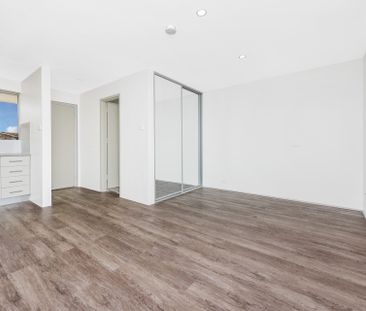 In the heart of Meadowbank - Photo 1