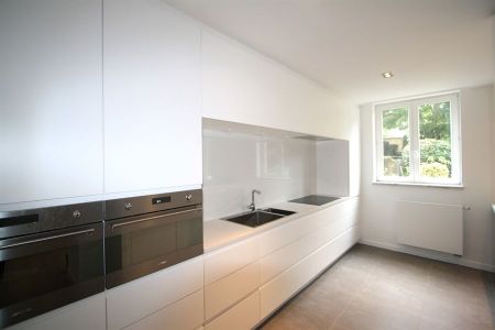 Place Stéphanie! Superbe appartement 2 chambres avec Terrasse - Photo 5