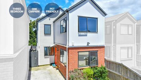 Relax, Entertain & Enjoy - Photo 2