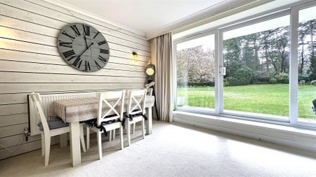 3 Bedroom Apartment - Ground Floor - Photo 2