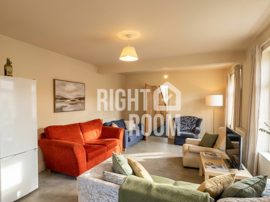 7 Bed House, Gordon Avenue, Southampton SO14 - Photo 1