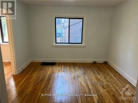 50 ARMSTRONG STREET - Photo 3