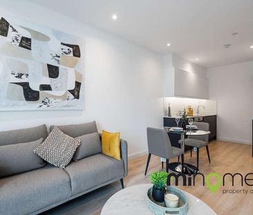 Chesterfield House, Slough, SL1 - Photo 4