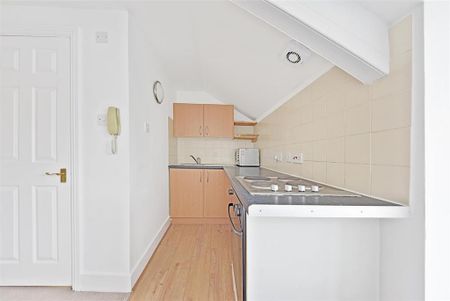 Studio to rent - Photo 4