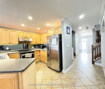 Property For Lease | W9296810 - Photo 4