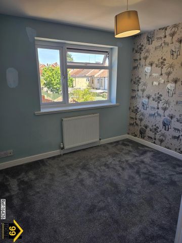 3 bedroom detached house to rent - Photo 3