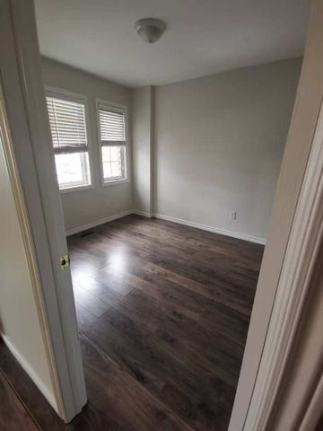 For Lease - 24 Beatrice Lane, Barrie, Ontario - Photo 4