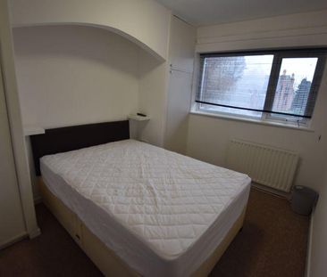 3 bedroom apartment to rent - Photo 3