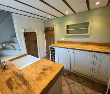 2 bedroom terraced house to rent - Photo 6